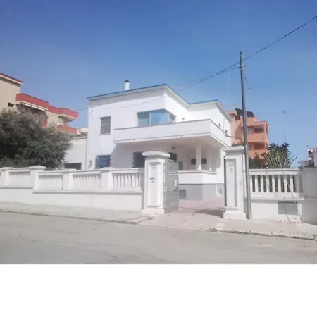 Lido San Giovanni 8 Posti Casa vacanze *